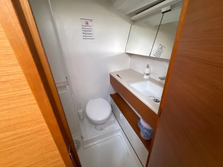 Yacht charter Procida billig Dufour 41