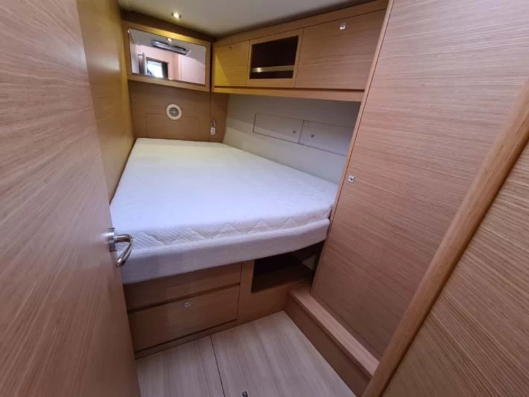 Uthyrning Segelbåt  i Palermo - Dufour Dufour 530