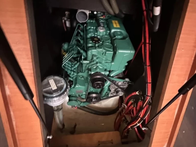 Uthyrning Segelbåt  Dufour med en båtlicens 