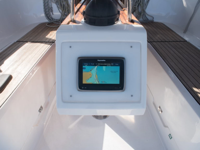 Uthyrning Nea Peramos - Bavaria Cruiser 37 av Samboat 