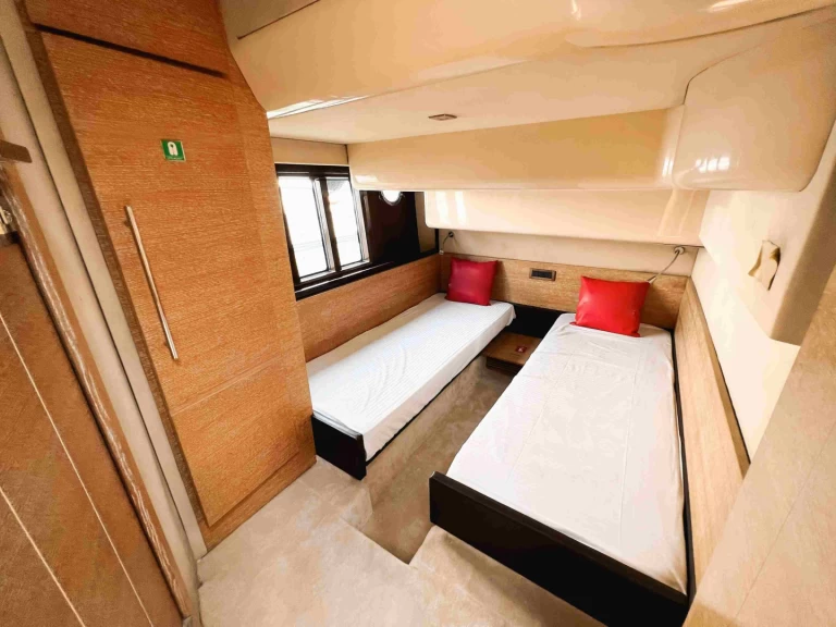 Uthyrning Dubai Marina - Azimut Azimut 50 av Samboat 