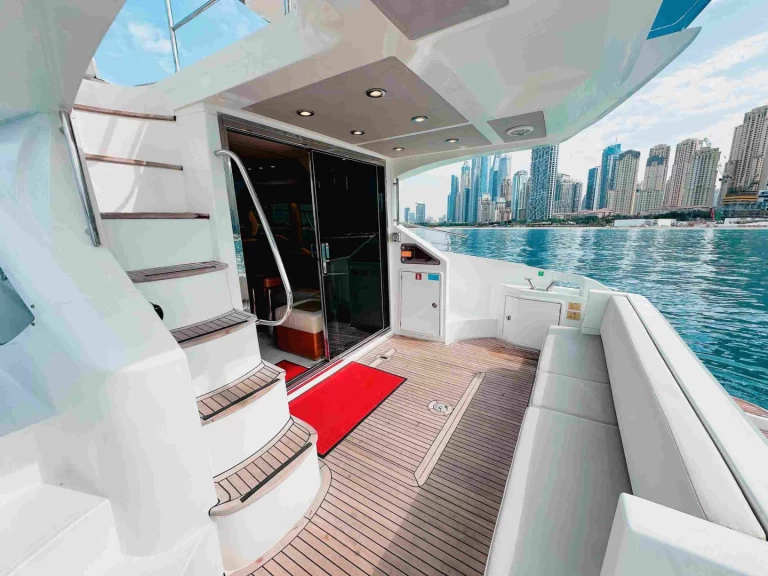 Uthyrning Dubai Marina - Azimut Azimut 50 av Samboat 