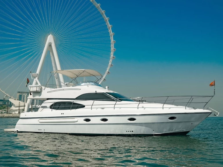 As Marine 53 charter bareboat eller skeppad i Dubai Marina