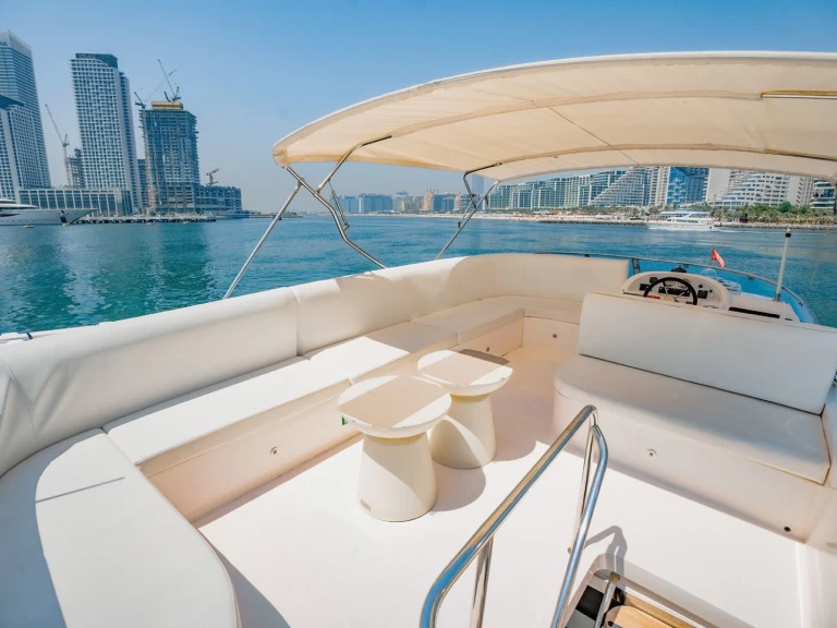 Uthyrning Lyx yacht i Dubai Marina - As Marine 53