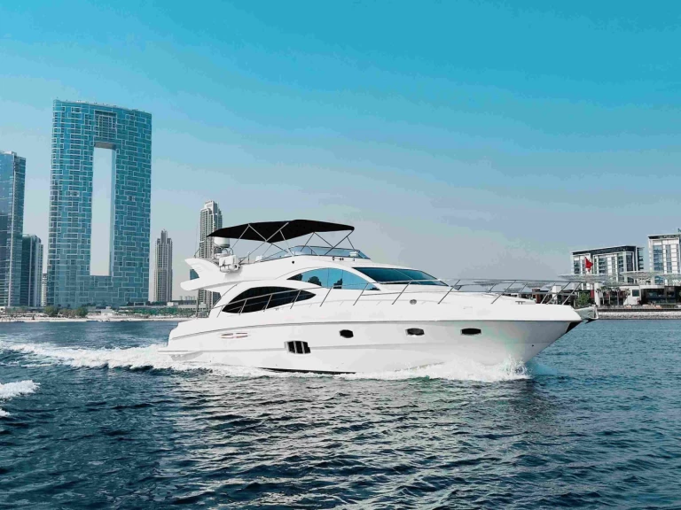 Båtuthyrning Majesty Yachts Majesty 62 i Dubai Marina på Samboat 
