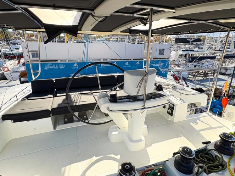 Uthyrning Pirovac - Lagoon Lagoon 52 F av Samboat 