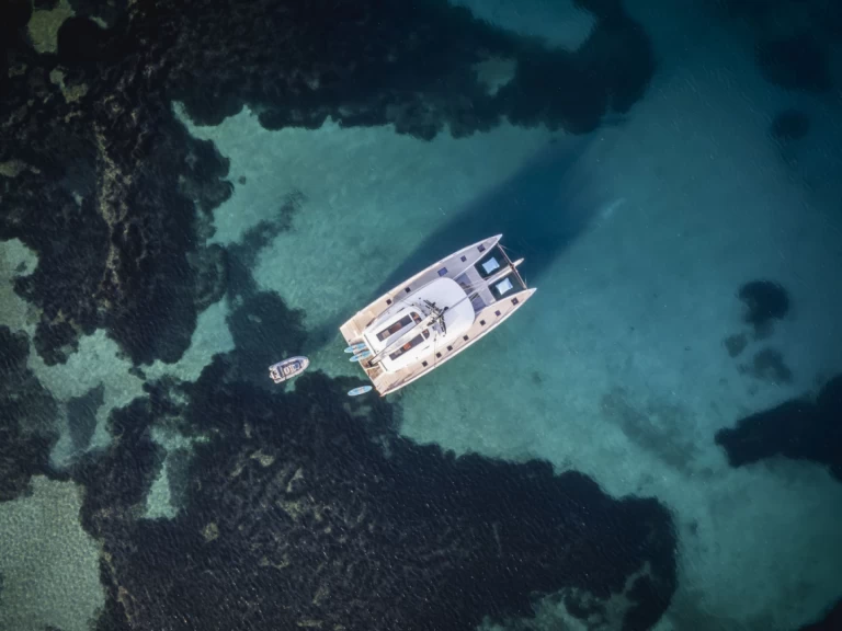 Hyr en Lagoon Lagoon 77 Ajaccio 