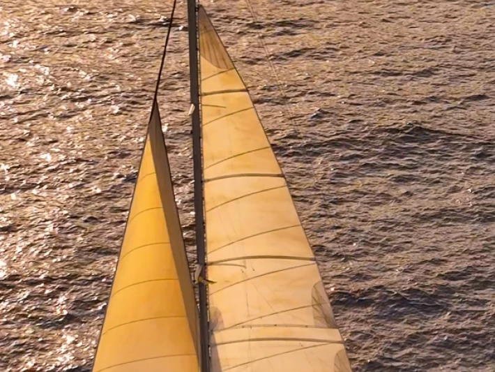 Hyr en Bénéteau First 45 F5 - 4 cab. Rhodes (City) 