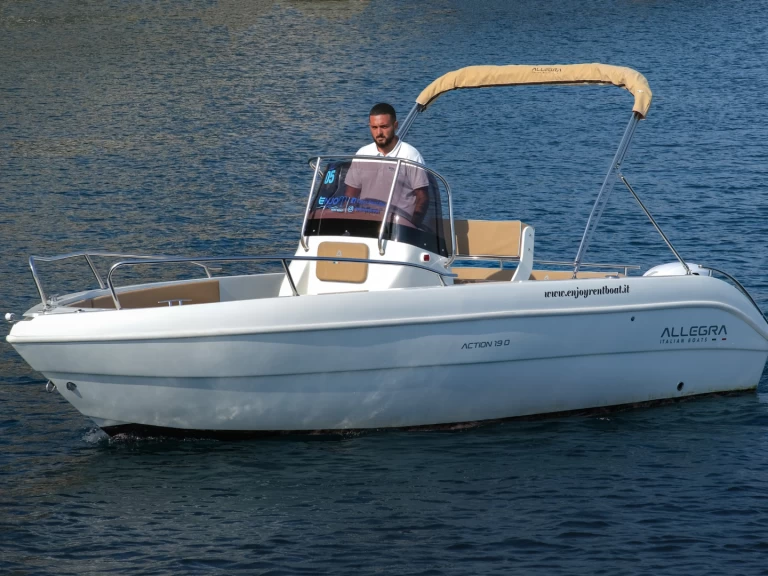 Motorbåt  för uthyrning Cetara till det bästa priset 