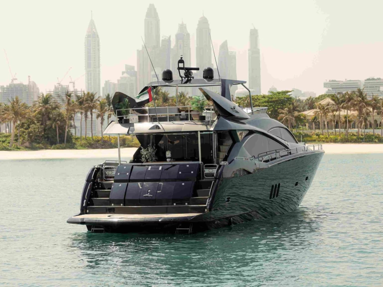 Båtuthyrning Sunseeker Yacht 82 i Dubai Marina på Samboat 
