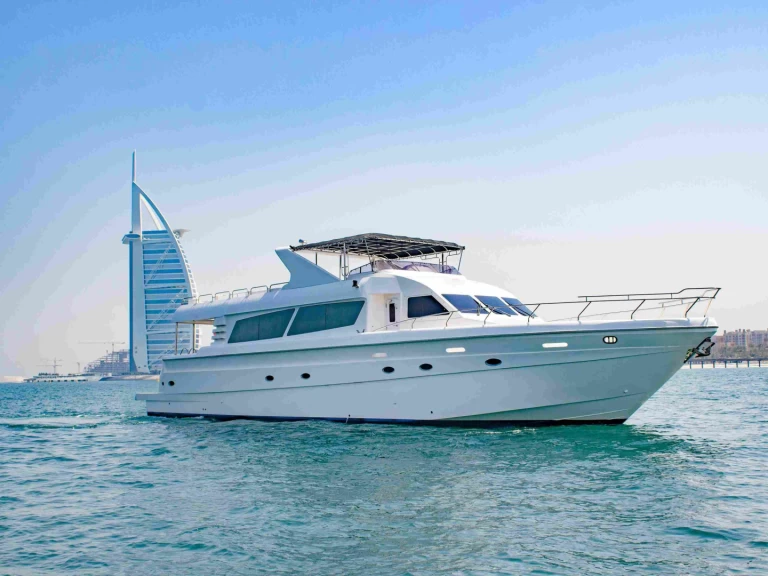 Hyr en Gulf Craft 90 Dubai Marina 