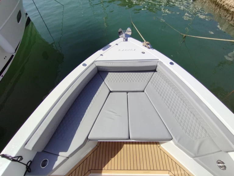 Yacht charter Mahon billig D29 Open