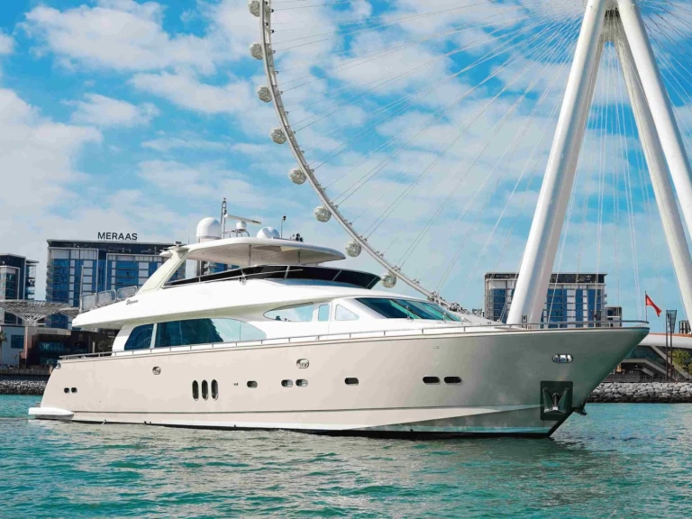 Yacht charter Dubai Marina billig 98