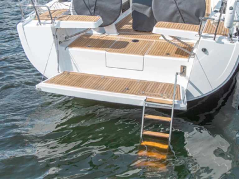 Yacht charter Trogir  billig Hanse 418