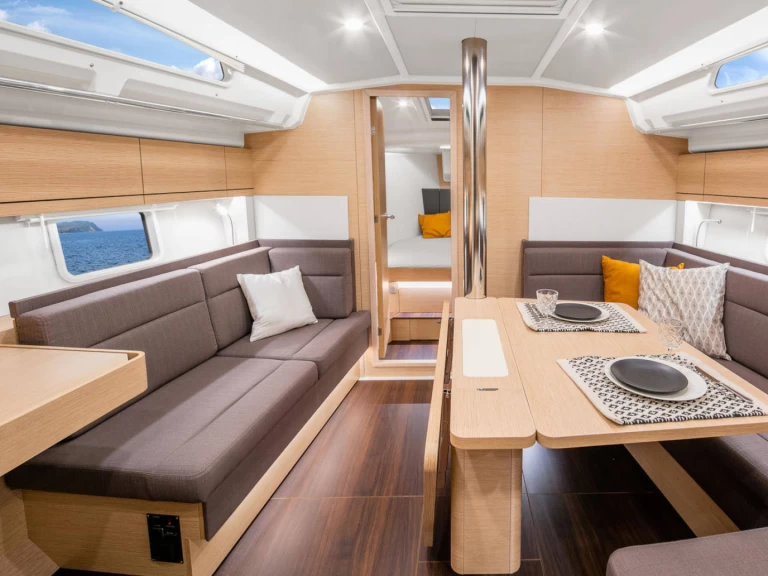 Båtuthyrning Hanse Hanse 418 i Trogir  på Samboat 