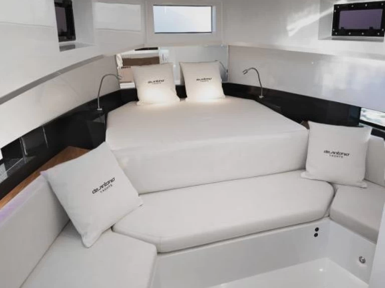 Uthyrning Motorbåt  i Donji Seget - De Antonio DE ANTONIO D36