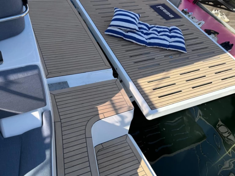 Uthyrning Salerno - Bali Bali 5.2 6-cab av Samboat 