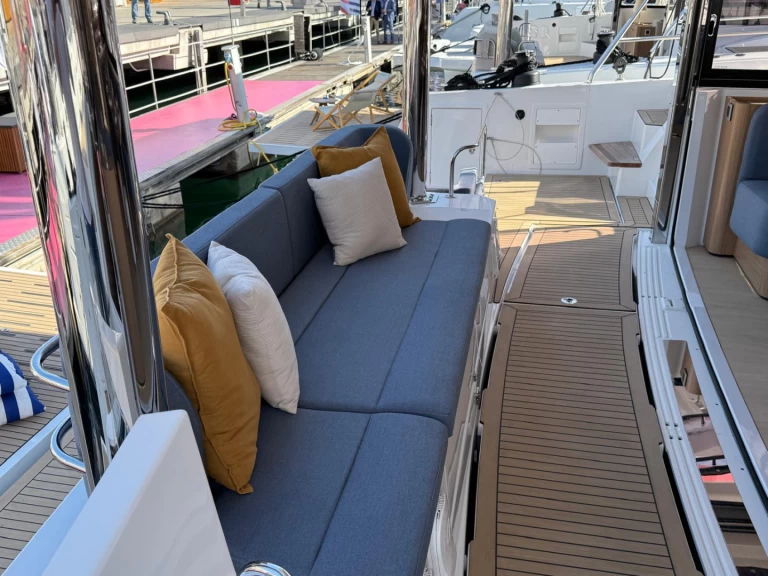 Yacht charter Salerno billig Bali 5.2 6-cab