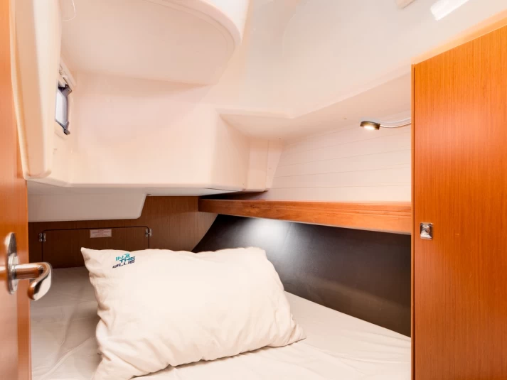 Uthyrning Segelbåt  i Punat - Bavaria Cruiser 37