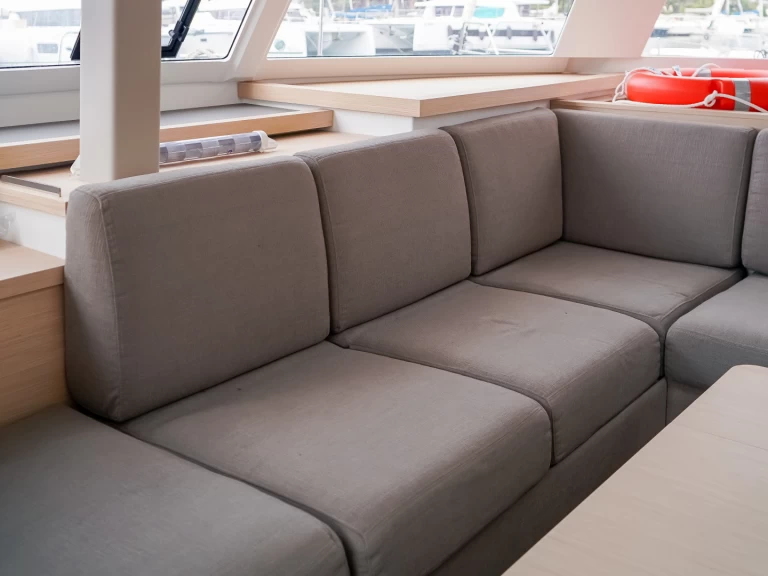 Katamaran  för uthyrning Furnari till det bästa priset 