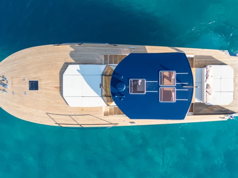 Motorbåt  för uthyrning Port de Cavalaire-sur-Mer till det bästa priset 