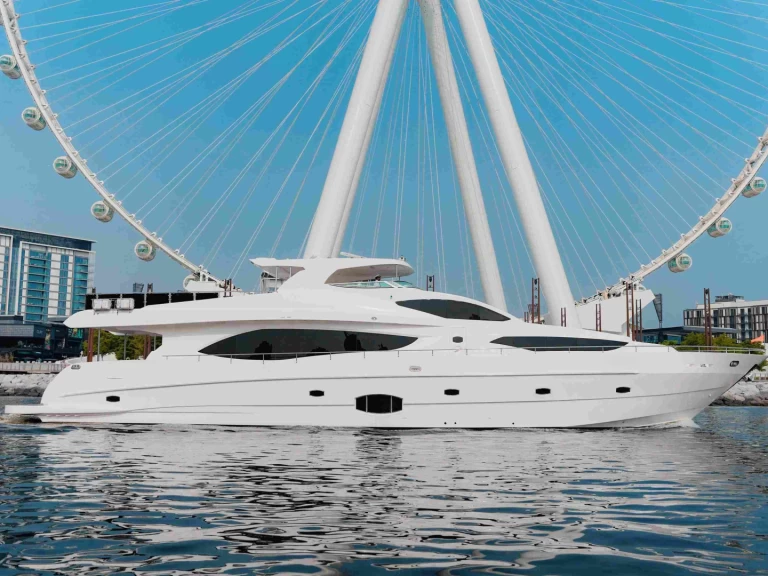 Lyx yacht för uthyrning Dubai Marina till det bästa priset 