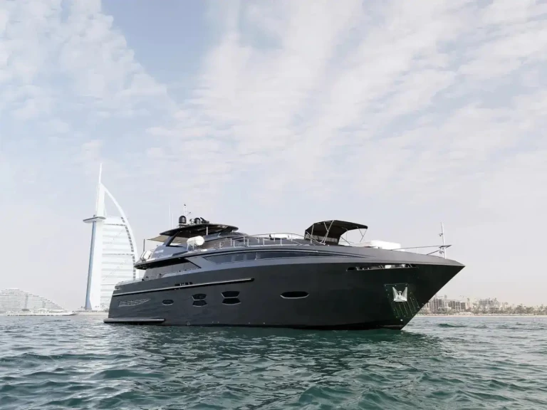 Yacht charter Dubai Marina billig 115