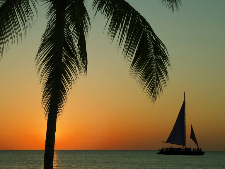 Yacht charter Montego Bay billig custom