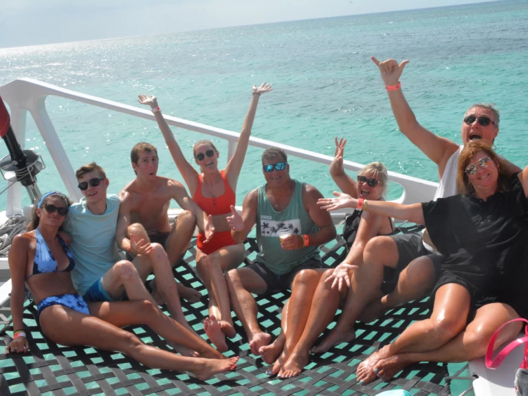 Hyra Katamaran  med eller utan skeppare Custom Made Montego Bay 