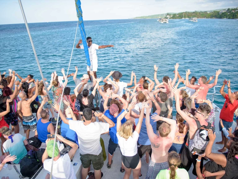 Custom Custom charter bareboat eller skeppad i Ocho Rios