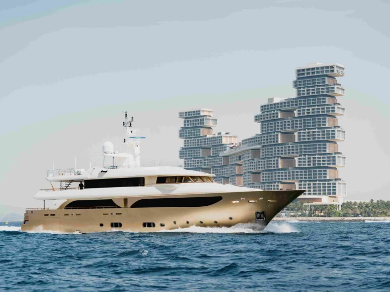 Yacht charter Dubai Marina billig 150