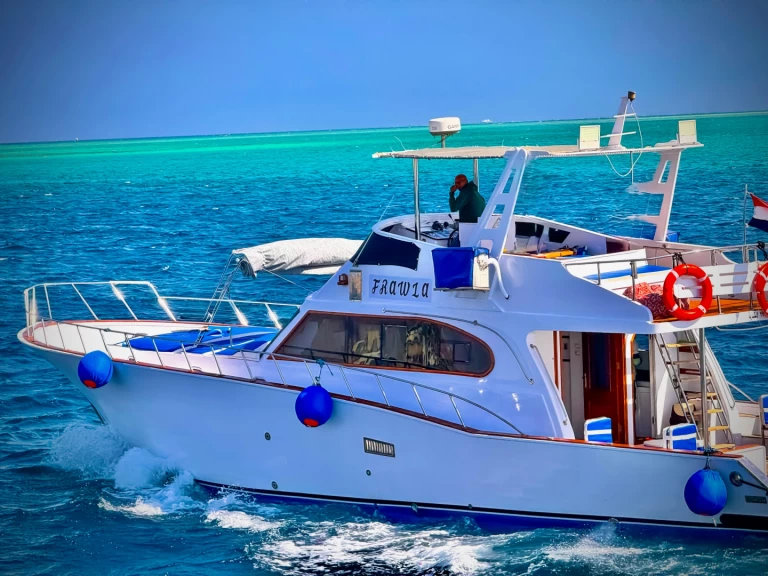 luxuray 2019 charter bareboat eller skeppad i Hurghada