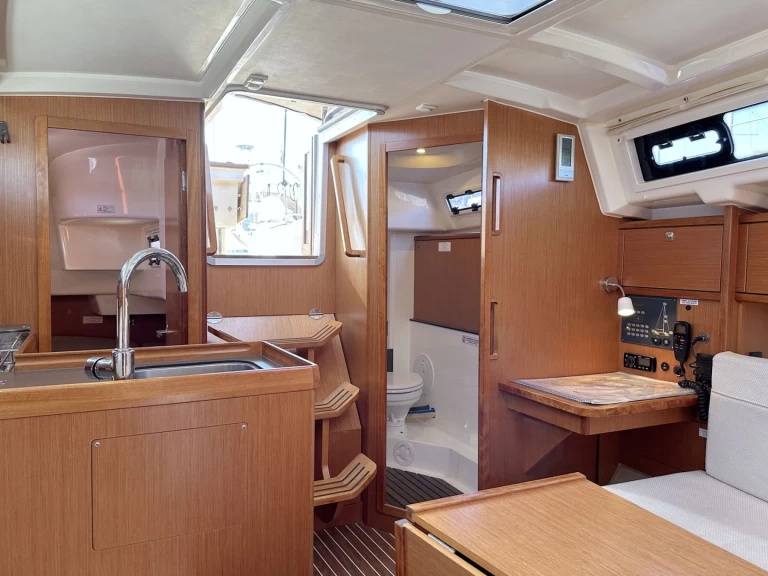 Yacht charter Rogoznica billig Cruiser 34