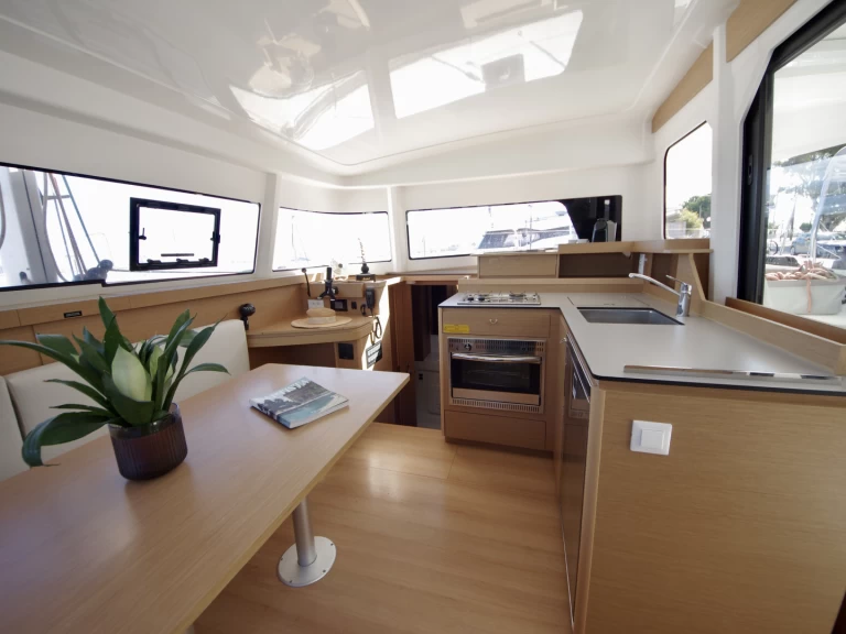 Katamaran  för uthyrning Preveza till det bästa priset 