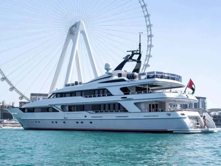 Båtuthyrning Benetti 164 i Dubai Marina på Samboat 