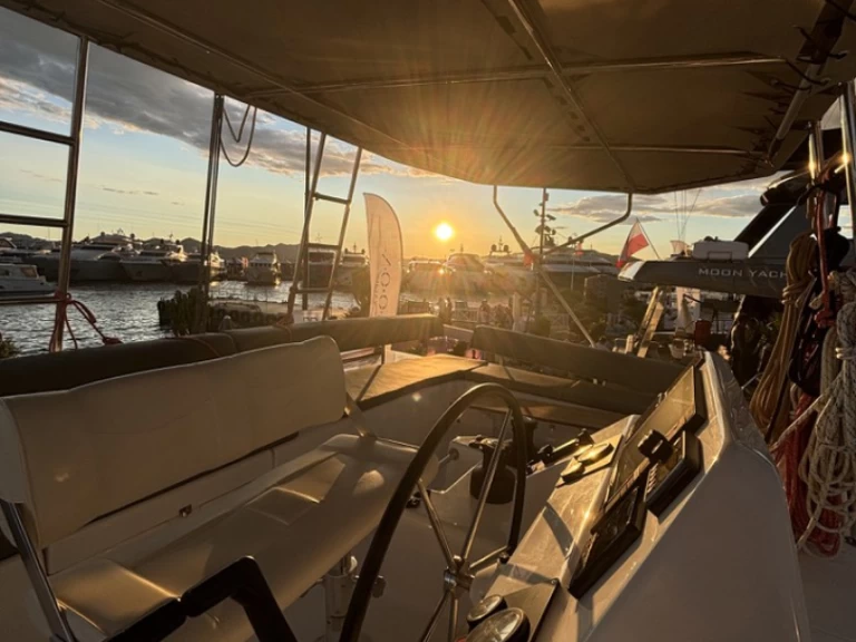 Uthyrning Katamaran  Dufour med en båtlicens 