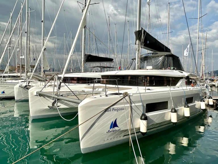 Katamaran  för uthyrning Fethiye till det bästa priset 