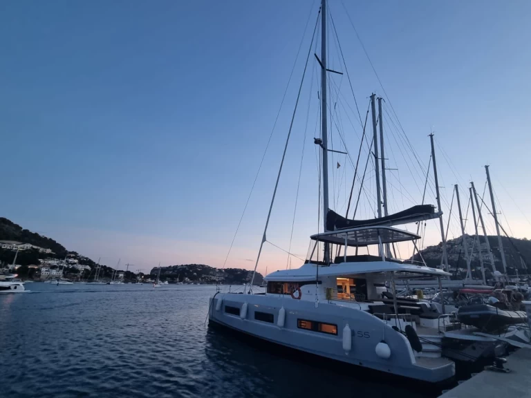 Yacht charter Palma de Mallorca billig Lagoon 55[G]