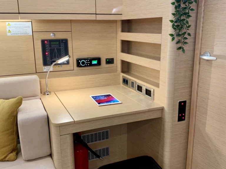 Hyra Segelbåt  med eller utan skeppare Hanse Sámi 