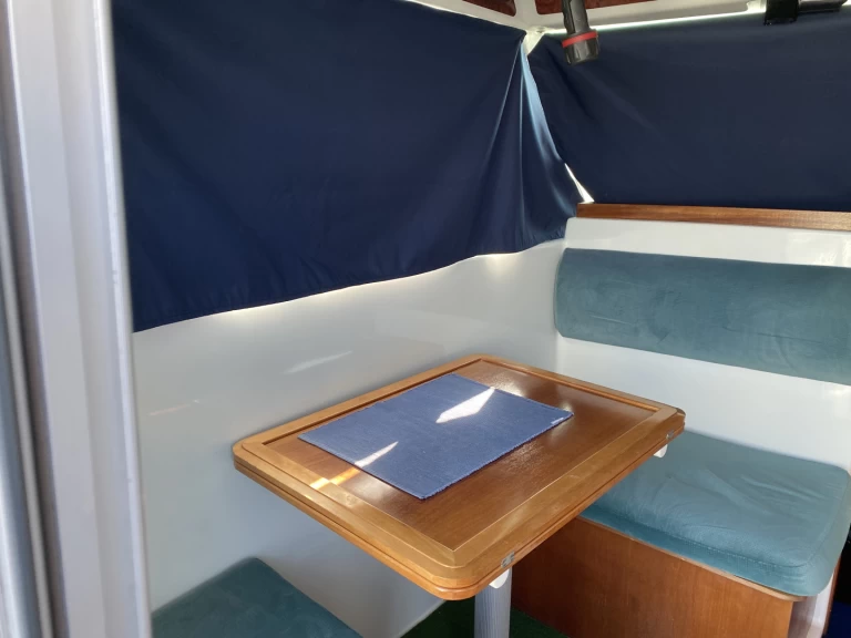 Hyra Motorbåt  med eller utan skeppare Jeanneau La Rochelle 