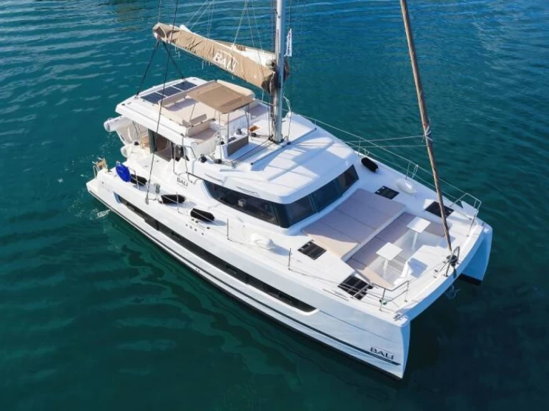 Uthyrning Port Cogolin - Bali BALI CATSPACE  av Samboat 