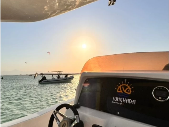 Hyr en Master Master 996 Hurghada 