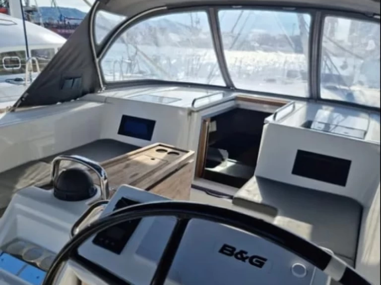 Segelbåt  för uthyrning Volos till det bästa priset 