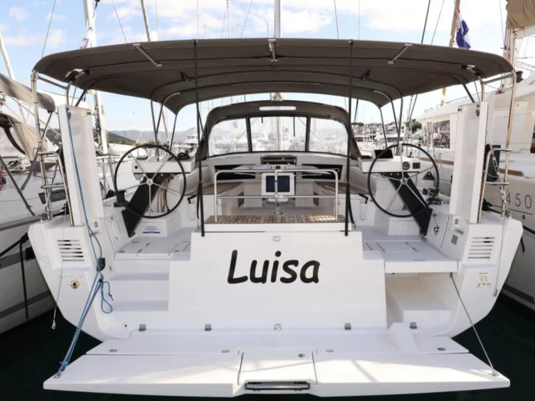 Yacht charter Donji Seget billig Dufour 470