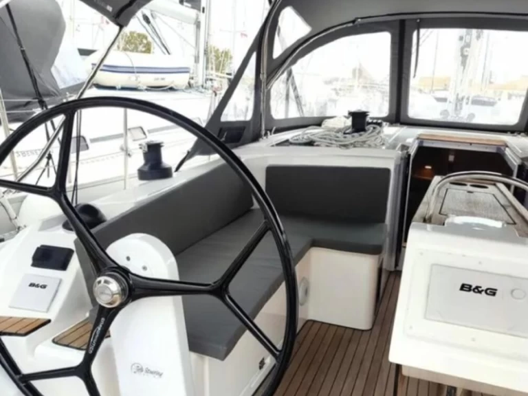 Uthyrning Lefkáda - Bavaria Bavaria C42 av Samboat 