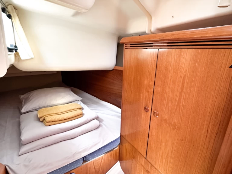 Segelbåt  för uthyrning Tivat till det bästa priset 