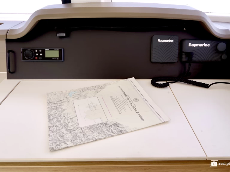 Katamaran  för uthyrning Olbia till det bästa priset 