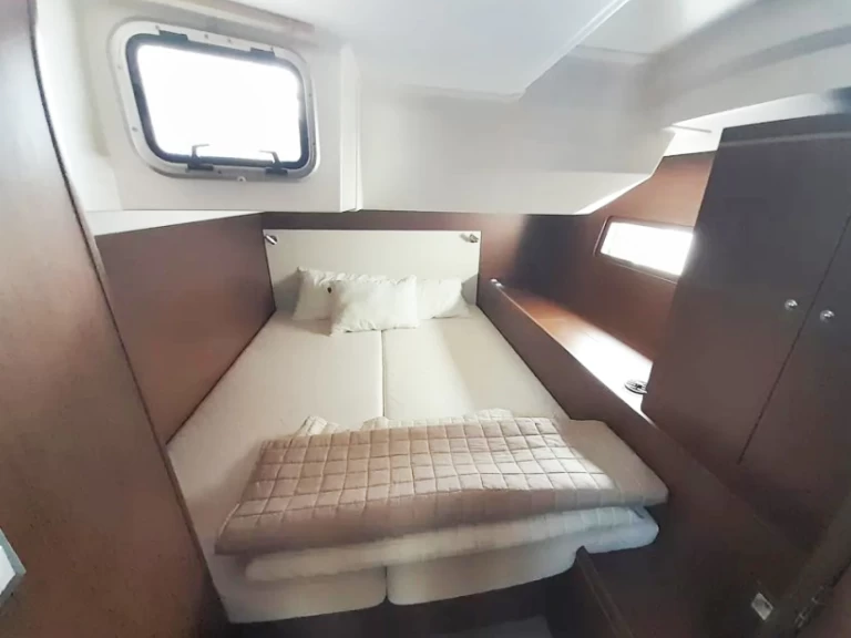 Yacht charter Alimos billig Oceanis 51.1