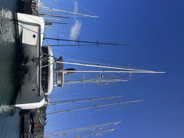 Hyra Katamaran  med eller utan skeppare Lagoon Antigua Island 