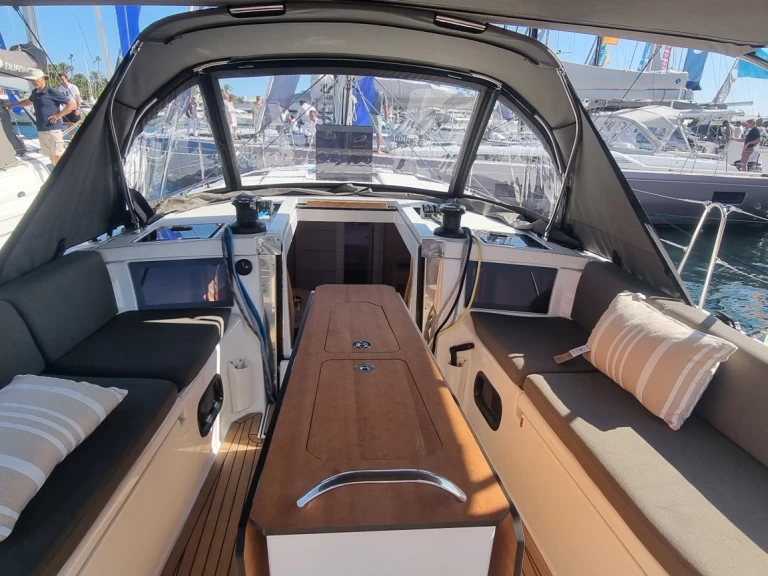 Uthyrning Segelbåt  i Golfe-Juan - Dufour Dufour 44